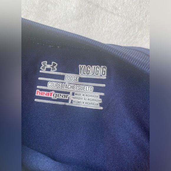 Blue Underarmor T-shirt - Picture 3 of 3